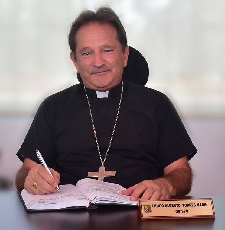 Monseñor Hugo Alberto Torres Marin